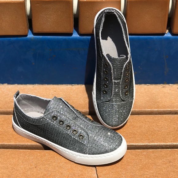 7.5 LAST PAIR - Picture 6 of 12